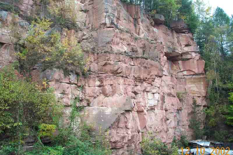 Steinbruch im Heigenbrckener
          Sandstein
