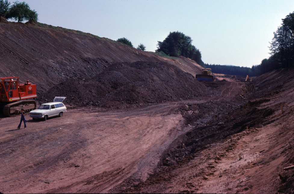 Bau
        der Umgehungsstrae