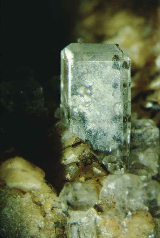 farbloser, tafeliger Baryt-Kristall
        aus Alzenau