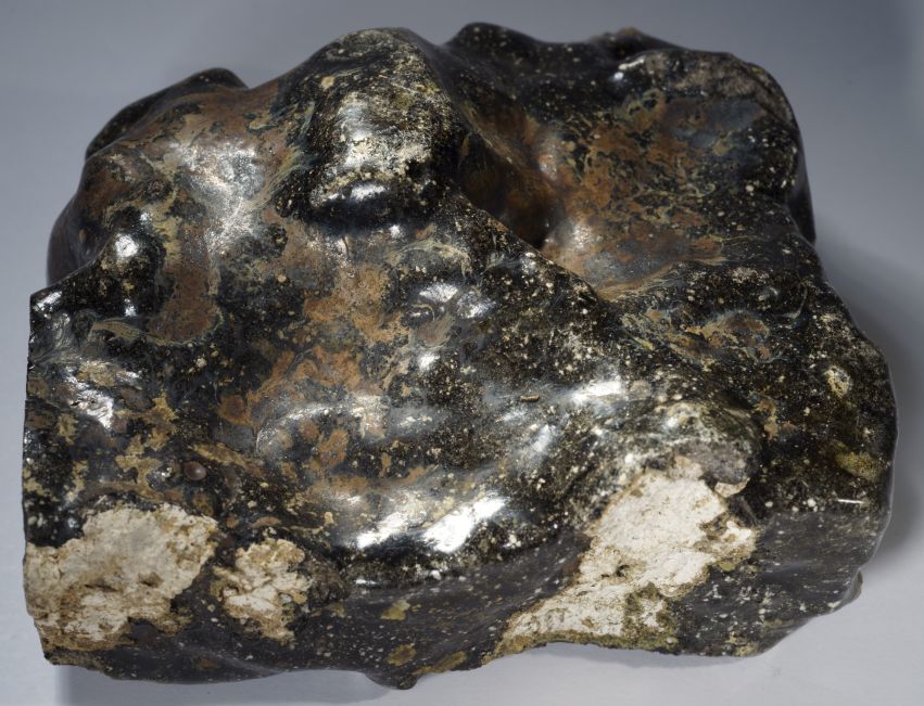 glasige
              Schlacke