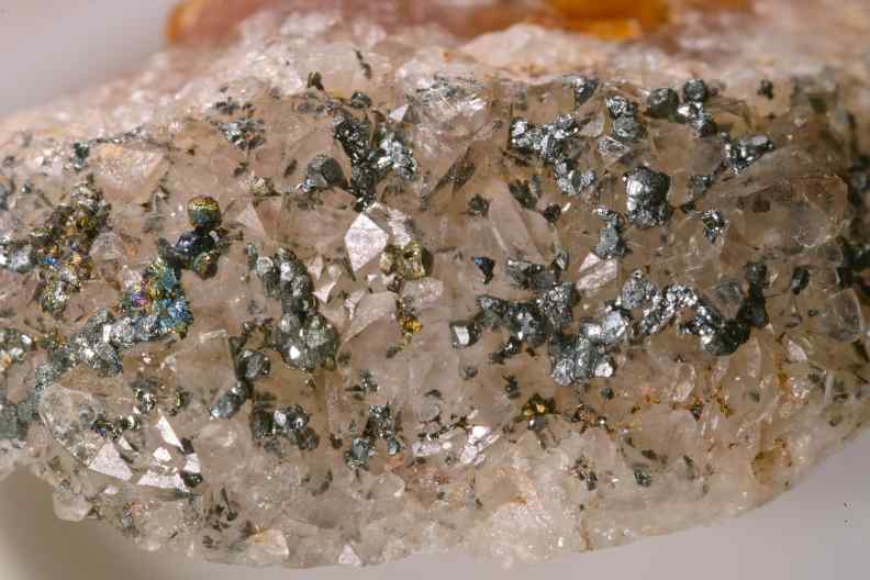 Quarz
                mit Hmatit