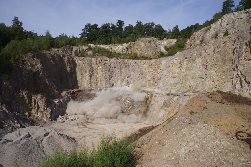 letzte
          Sprengung