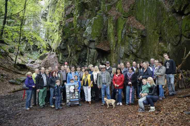Die
        Mitarbeiter von SODENTHALER im Steinbruch