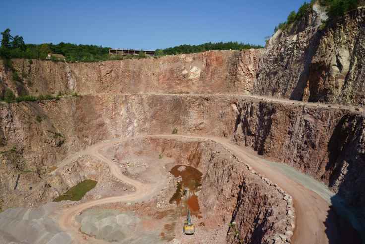 Steinbruch in der
      Hartkoppe