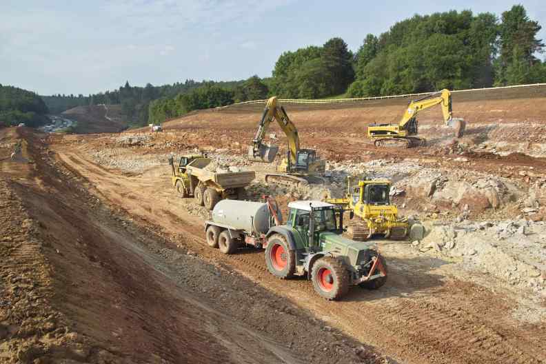 Ladearbeiten auf der Baustelle