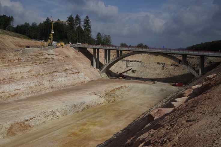 Trasse der A3
      stlich der Brcke