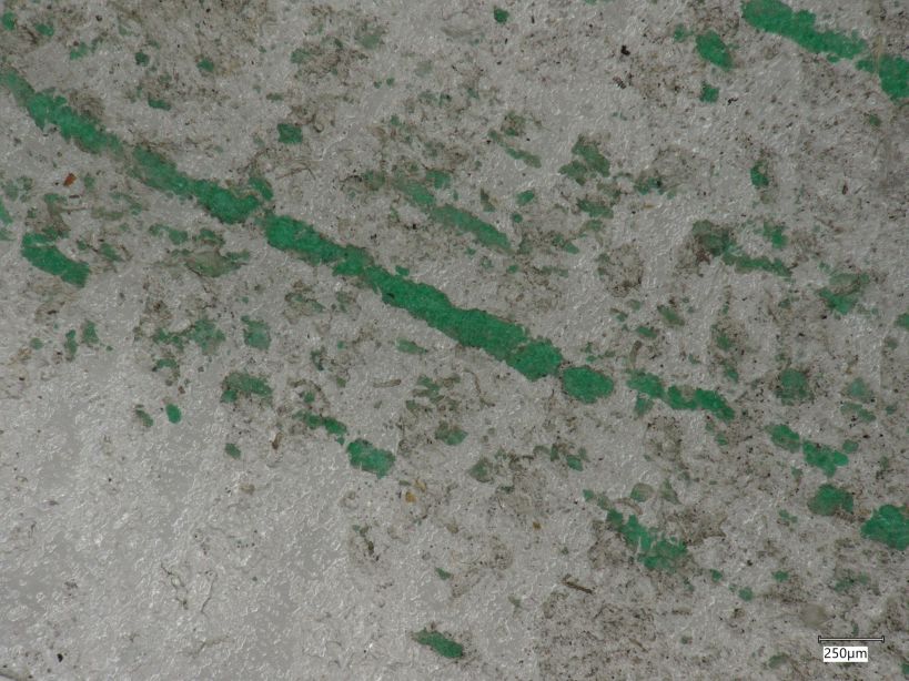 Tesafilm mit Pigmenten