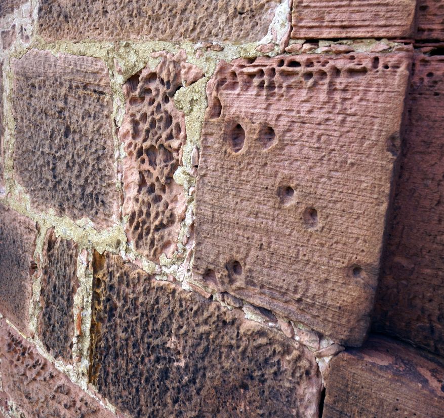 Tafoni