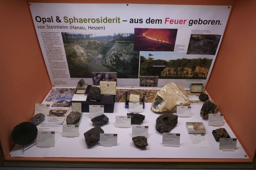 Opal
              & Sphaerosiderit