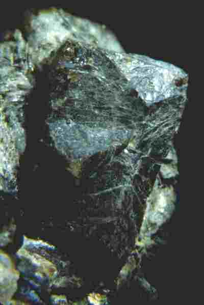 Staurolith-Kristall