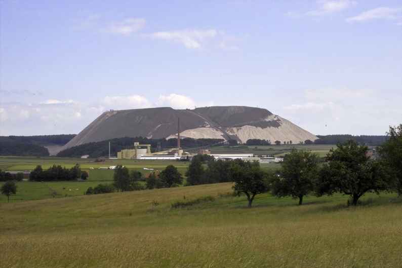 Salzberg bei Neuhof bei Fulda